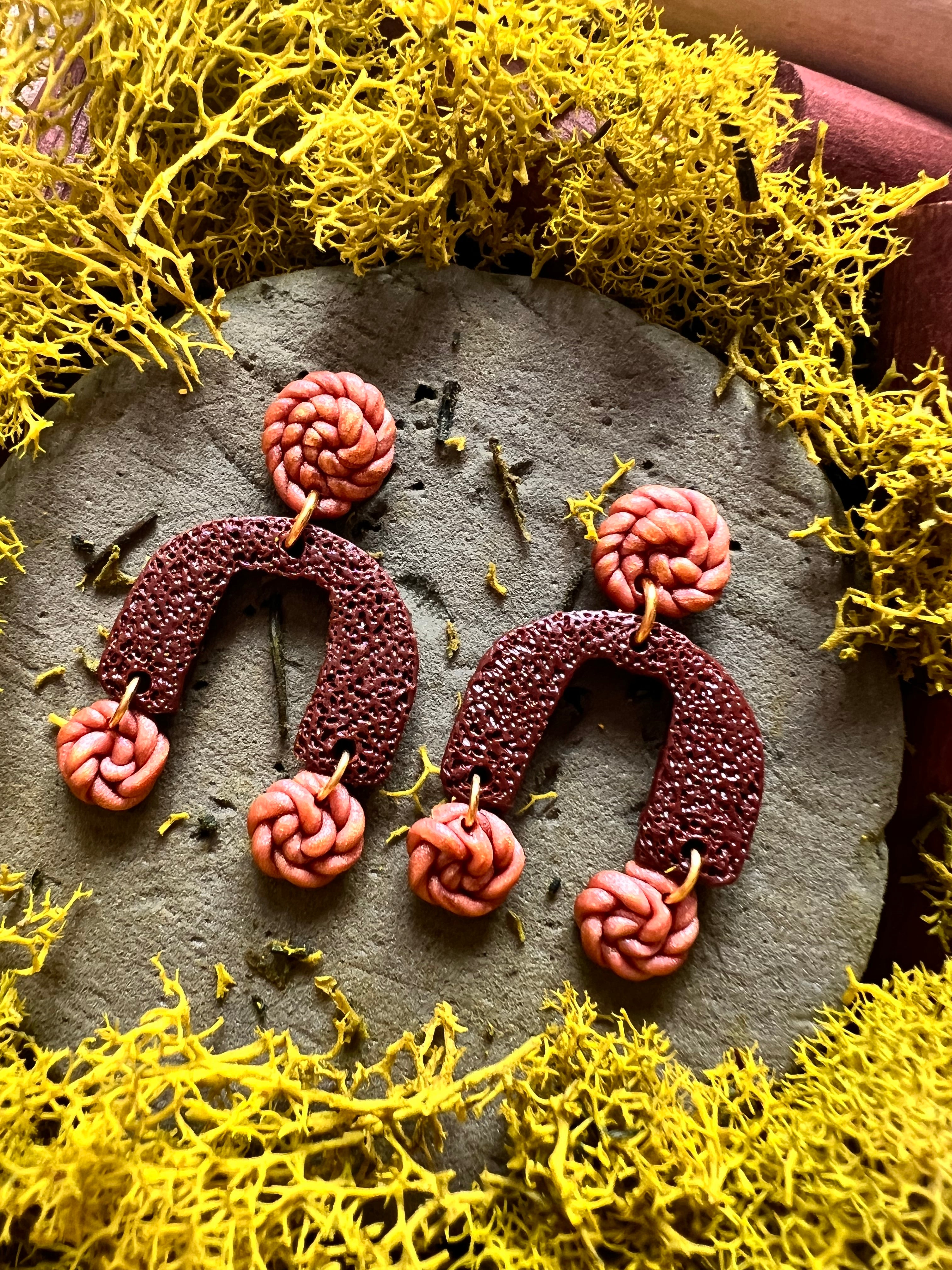 Woven Ground - $12.75