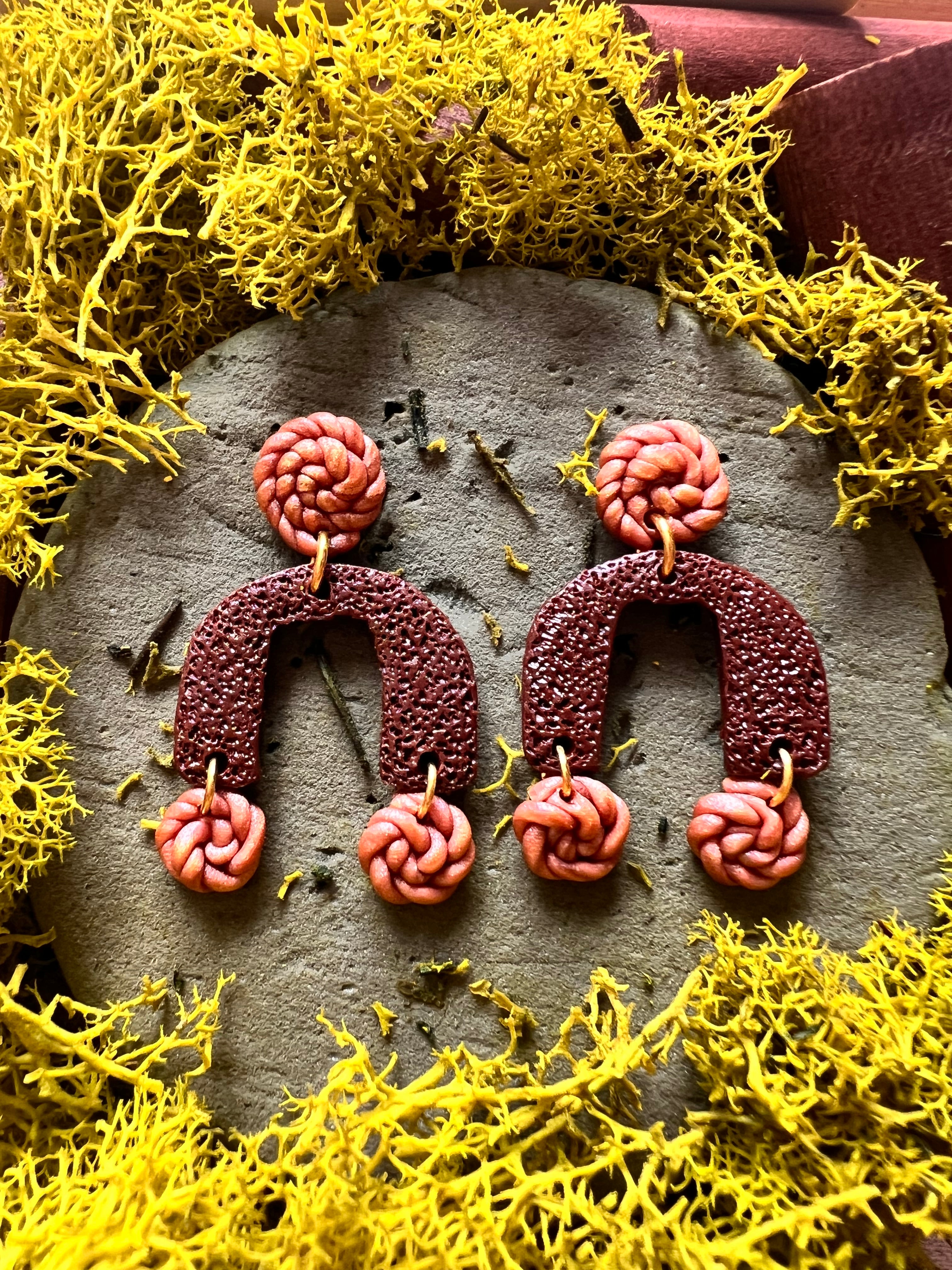 Woven Ground - $12.75